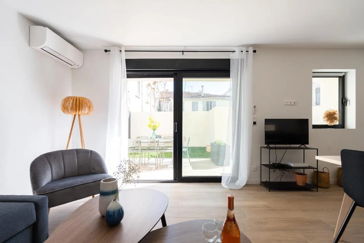 Semesterbostad La Maison Du Parc I Standing 3 Chambres 8 Pers Parking Clim Wifi Velodrome Marseille