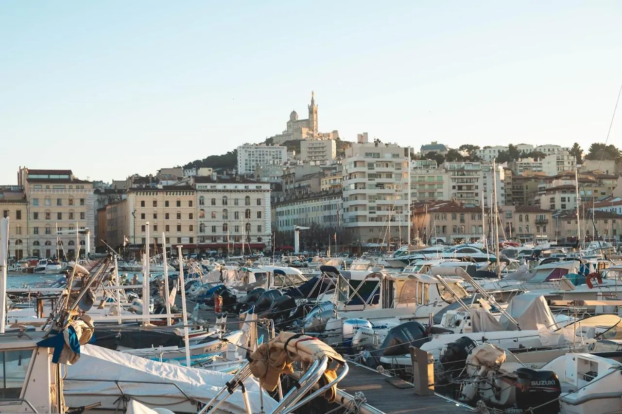 Hébergement de vacances La Maison Du Parc I Standing 3 Chambres 8 Pers Parking Clim Wifi Velodrome Marseille