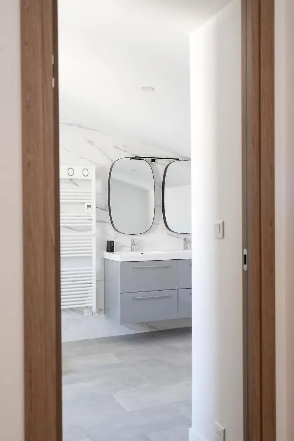 Hébergement de vacances La Maison Du Parc I Standing 3 Chambres 8 Pers Parking Clim Wifi Velodrome Marseille France